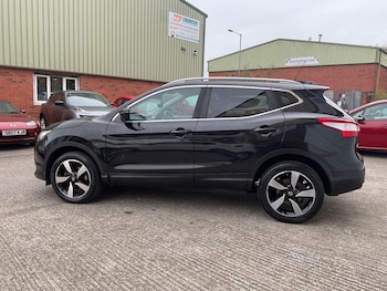 Used Nissan Qashqai 2015 for sale - 78238792: Photo