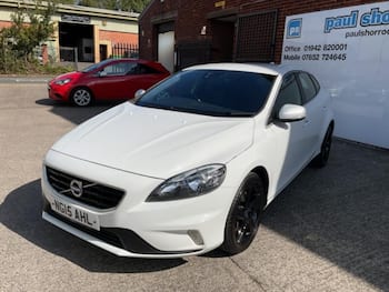 Used Volvo V40 2015 for sale - 79814782: Photo