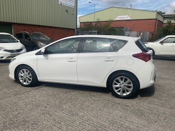 Used Toyota Auris 2013 for sale - 79478697: Photo