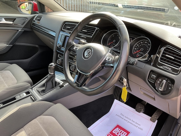 Used Volkswagen Golf 2013 for sale - 76129147: Photo 20