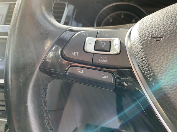 Used Volkswagen Golf 2013 for sale - 76129147: Photo 28