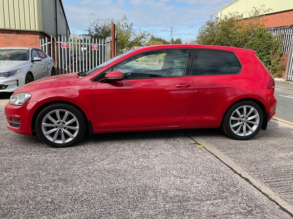 Used Volkswagen Golf 2013 for sale - 76129147: Photo 2