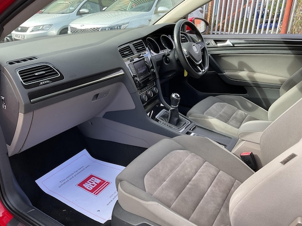 Used Volkswagen Golf 2013 for sale - 76129147: Photo 37