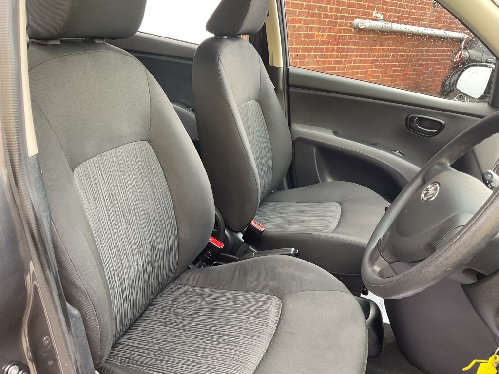 Used Hyundai i10 2012 for sale - 76440027: Photo 12