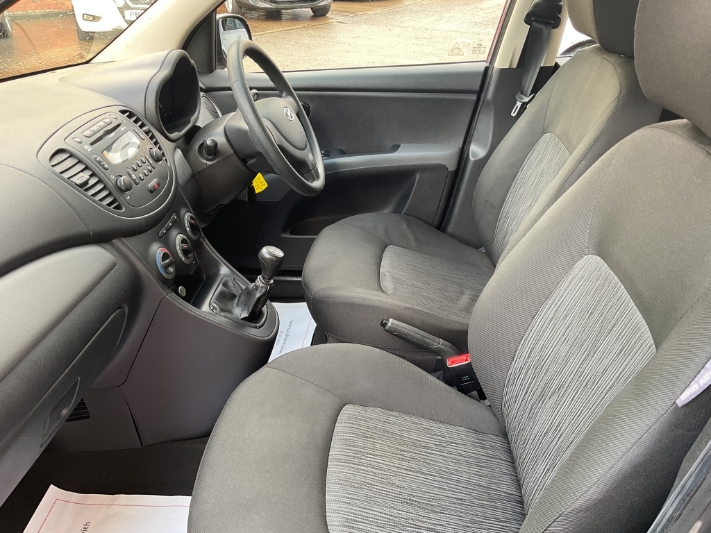 Used Hyundai i10 2012 for sale - 76440027: Photo 21