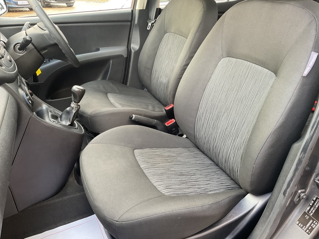 Used Hyundai i10 2012 for sale - 76440027: Photo 23