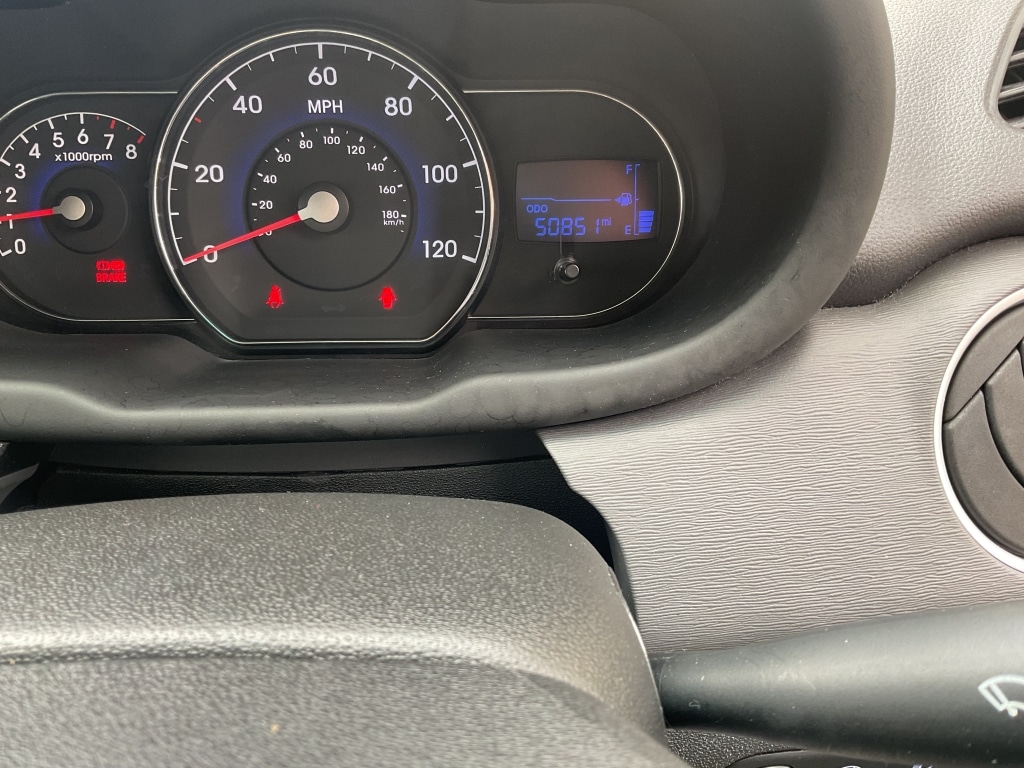 Used Hyundai i10 2012 for sale - 76440027: Photo 7