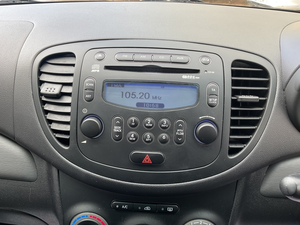 Used Hyundai i10 2012 for sale - 76440027: Photo 8