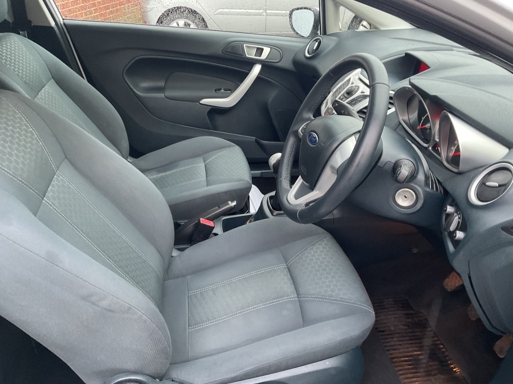 Used Ford Fiesta 2012 for sale - 77478268: Photo 4