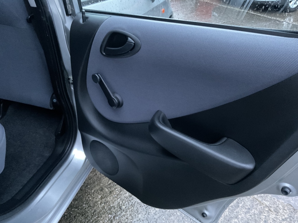 Used Honda Jazz 2007 for sale - 76951425: Photo 16