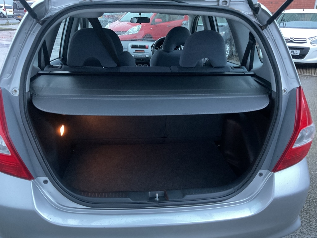 Used Honda Jazz 2007 for sale - 76951425: Photo 17