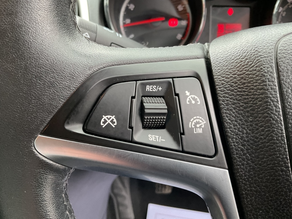 Used Vauxhall Astra 2014 for sale - 77237209: Photo 13