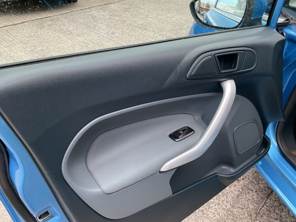 Used Ford Fiesta 2011 for sale - 76387463: Photo 18