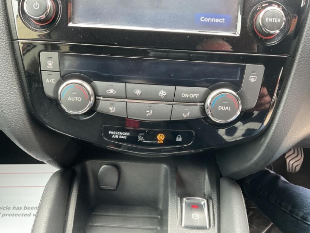 Used Nissan Qashqai 2016 for sale - 77591841: Photo 10