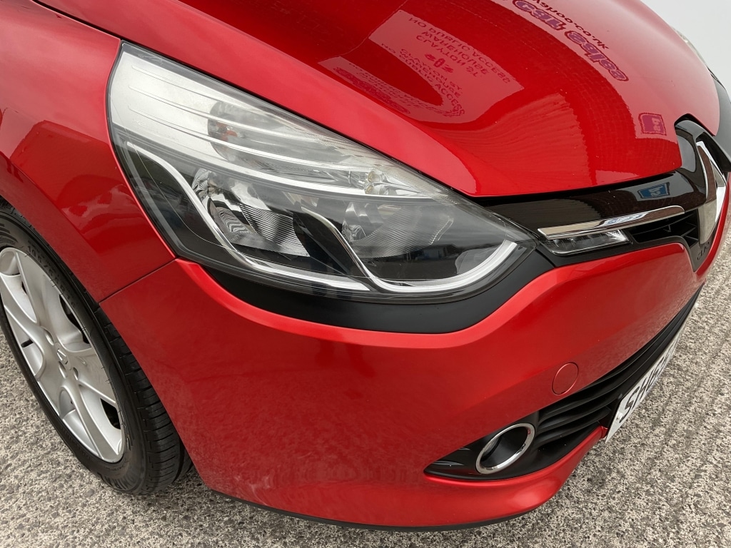 Used Renault Clio 2015 for sale - 76082852: Photo 17
