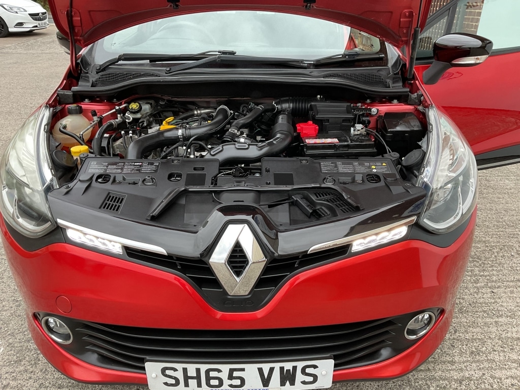 Used Renault Clio 2015 for sale - 76082852: Photo 43