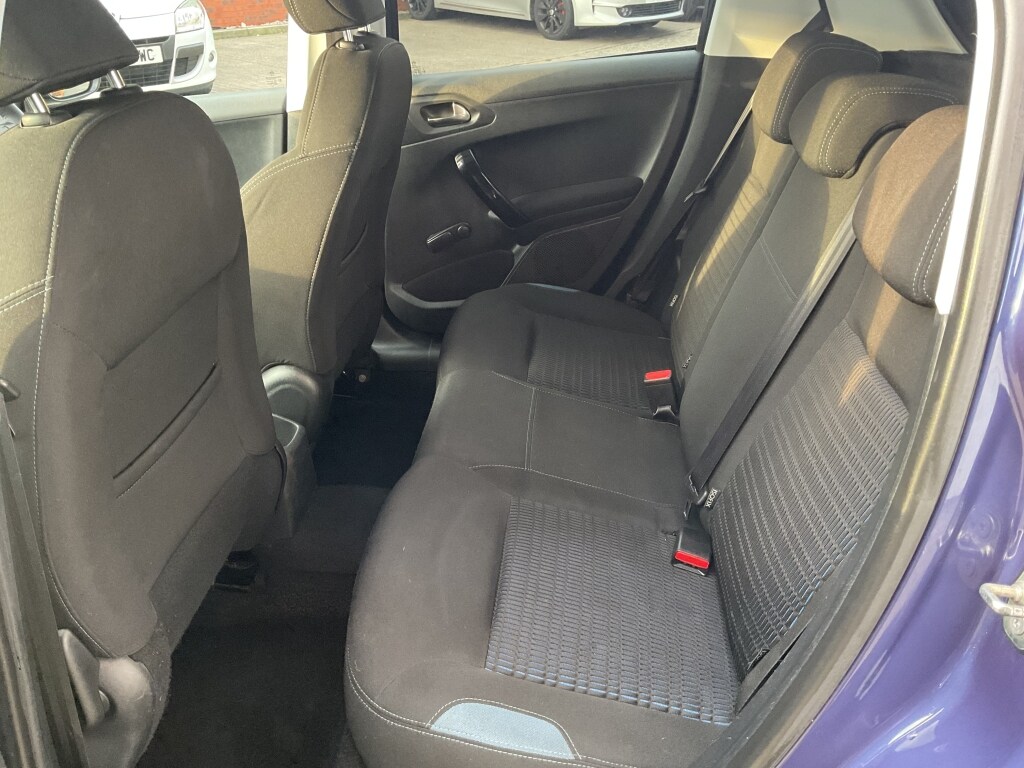 Used Peugeot 208 2015 for sale - 76594539: Photo 18