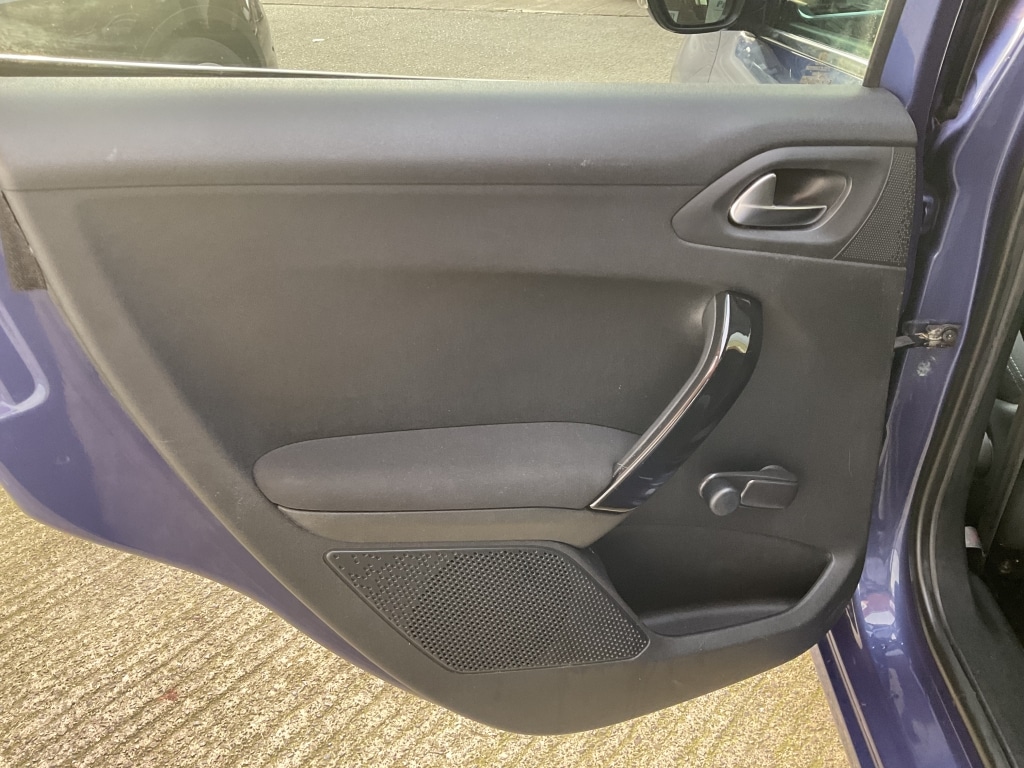 Used Peugeot 208 2015 for sale - 76594539: Photo 20