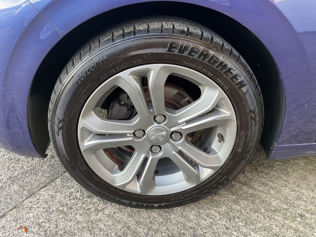 Used Peugeot 208 2015 for sale - 76594539: Photo 25