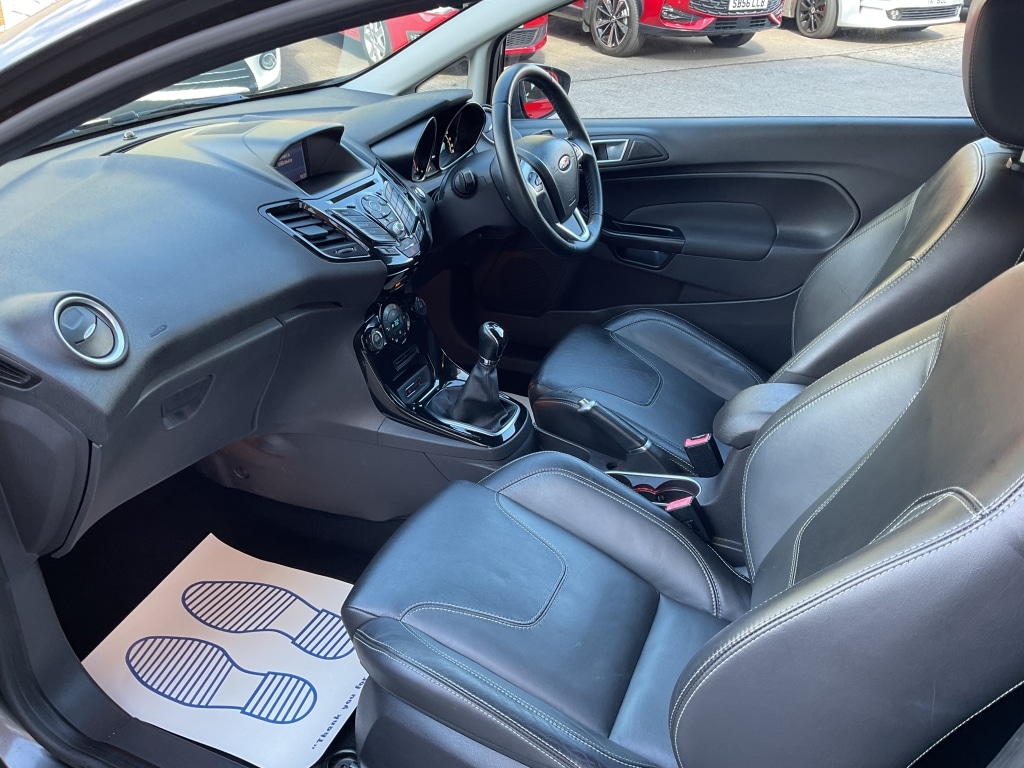 Used Ford Fiesta 2016 for sale - 78108113: Photo 24