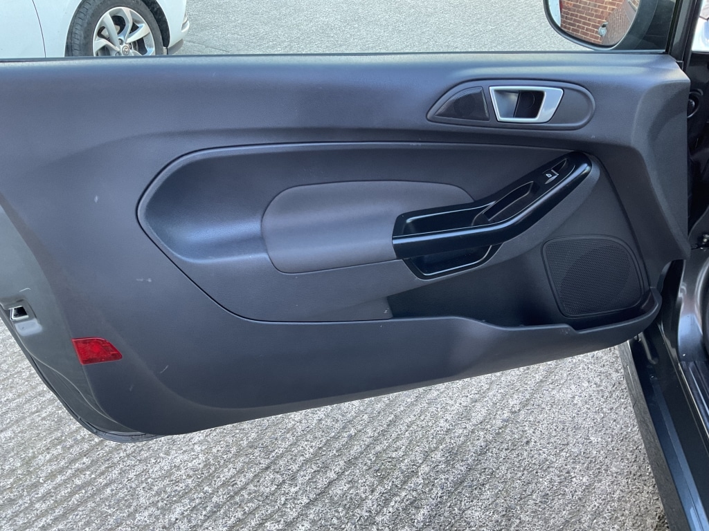 Used Ford Fiesta 2016 for sale - 78108113: Photo 25