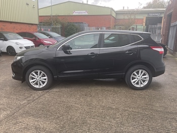 Used Nissan Qashqai 2015 for sale - 76426855: Photo