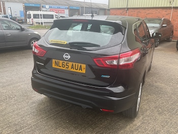 Used Nissan Qashqai 2015 for sale - 76426855: Photo