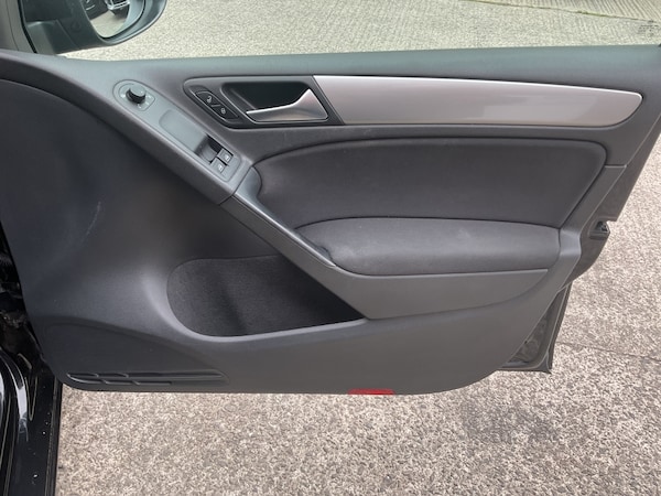 Used Volkswagen Golf 2011 for sale - 76288710: Photo 10