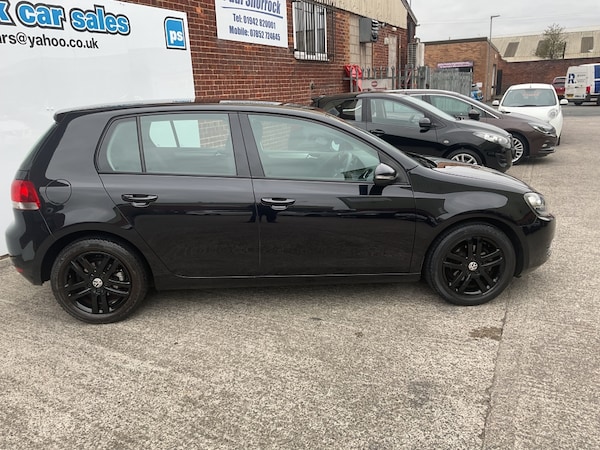 Used Volkswagen Golf 2011 for sale - 76288710: Photo 5