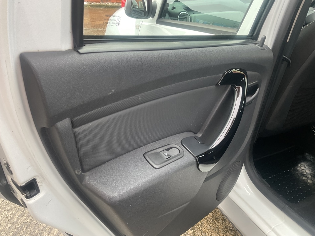 Used Dacia Duster 2016 for sale - 77183345: Photo 24