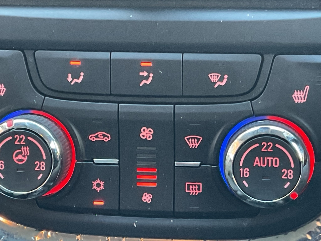 Used Vauxhall Mokka 2016 for sale - 76594950: Photo 20