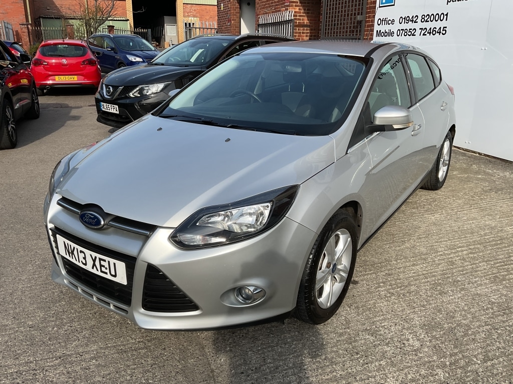 Used Ford Focus 2013 for sale - 77954344: Photo 2