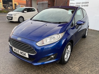 Used Ford Fiesta 2015 for sale - 76958902: Photo