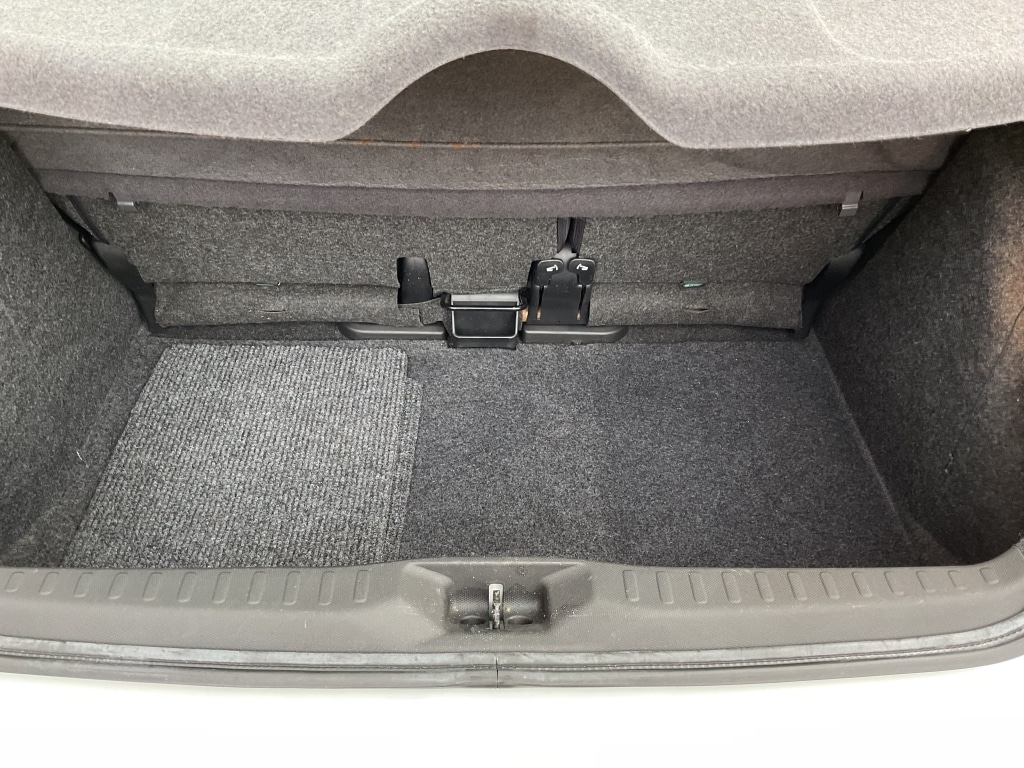 Used Nissan Micra 2010 for sale - 76149825: Photo 28
