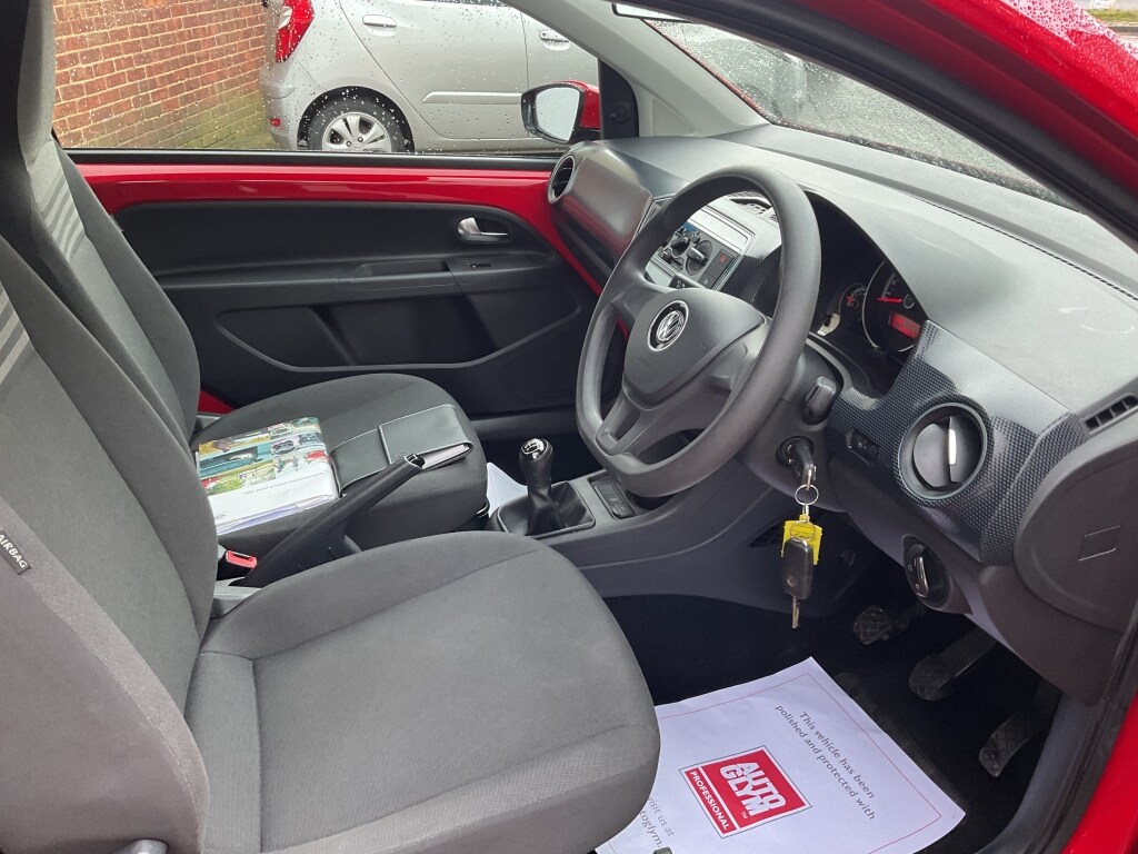 Used Volkswagen up! 2017 for sale - 77478270: Photo 6