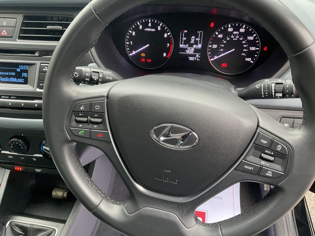 Used Hyundai i20 2016 for sale - 76560187: Photo 10