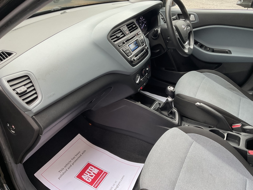 Used Hyundai i20 2016 for sale - 76560187: Photo 21