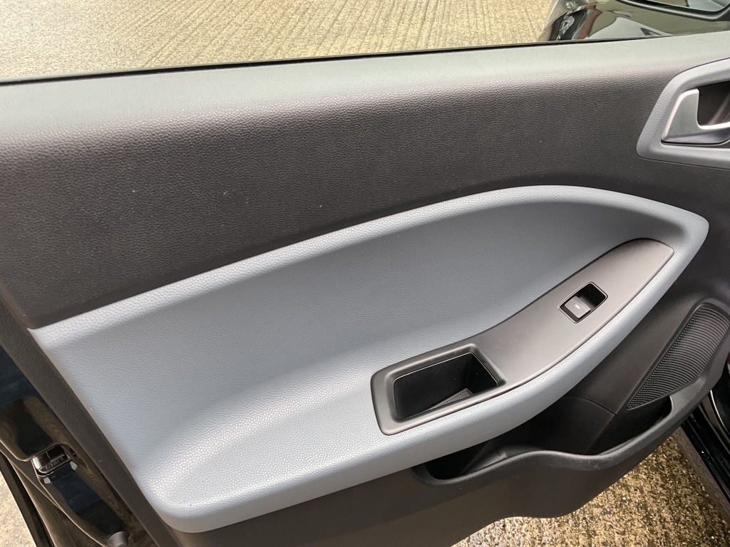 Used Hyundai i20 2016 for sale - 76560187: Photo 22