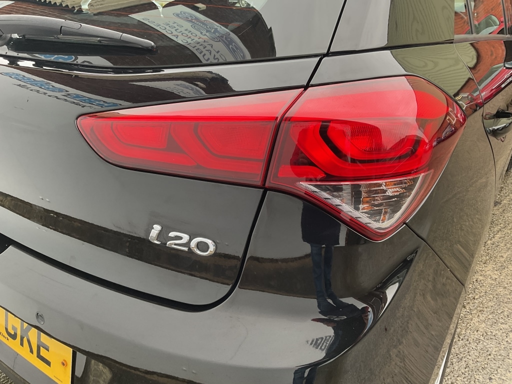 Used Hyundai i20 2016 for sale - 76560187: Photo 26