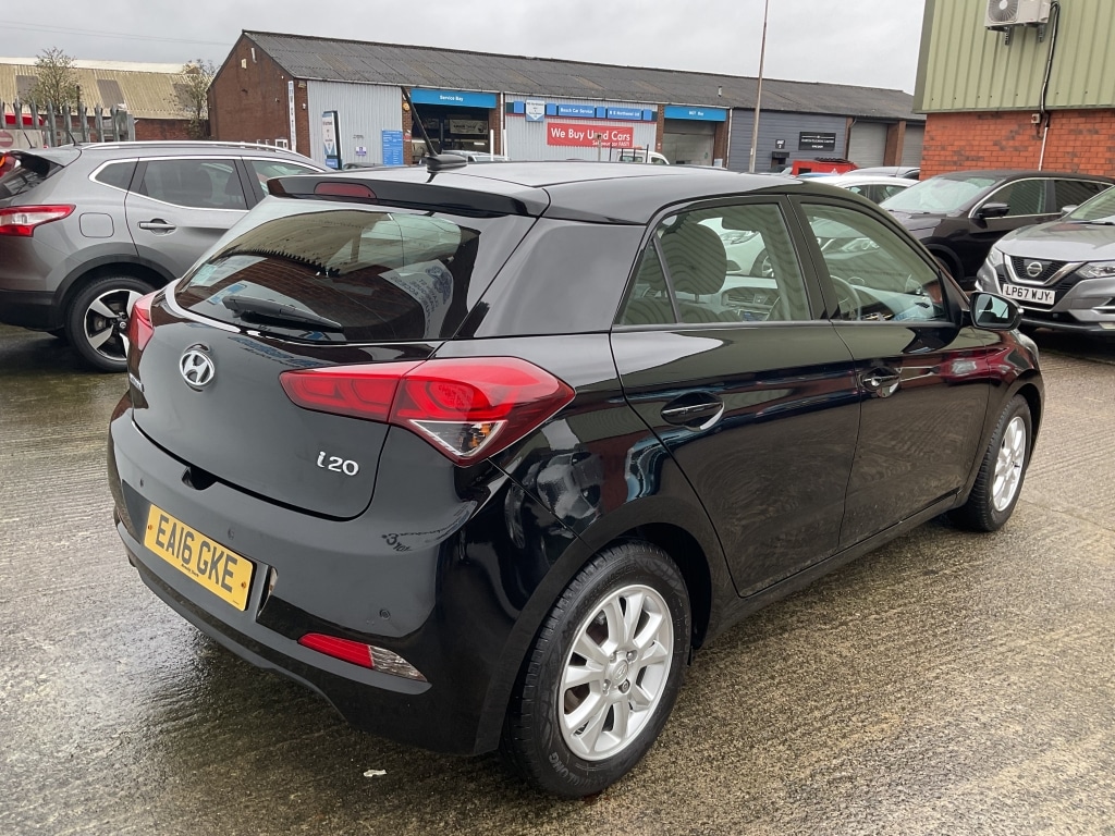 Used Hyundai i20 2016 for sale - 76560187: Photo 5
