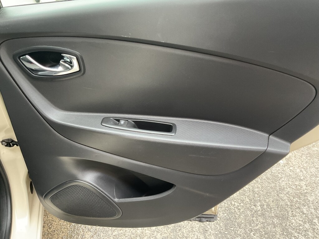 Used Renault Captur 2015 for sale - 77536172: Photo 14