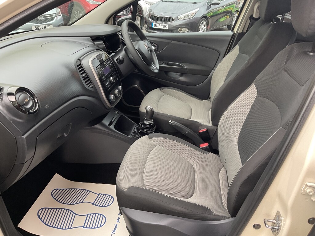 Used Renault Captur 2015 for sale - 77536172: Photo 19