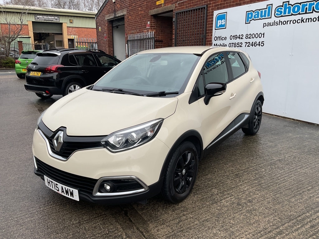 Used Renault Captur 2015 for sale - 77536172: Photo 2