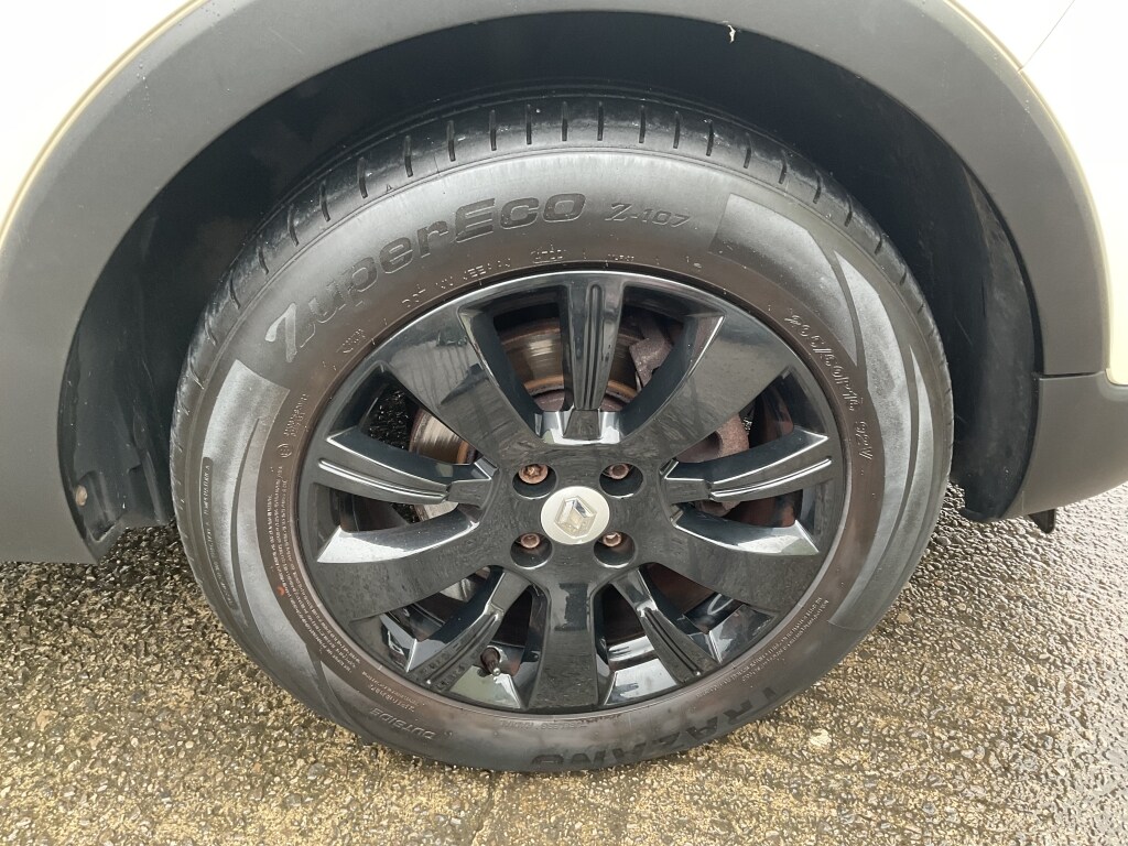 Used Renault Captur 2015 for sale - 77536172: Photo 30