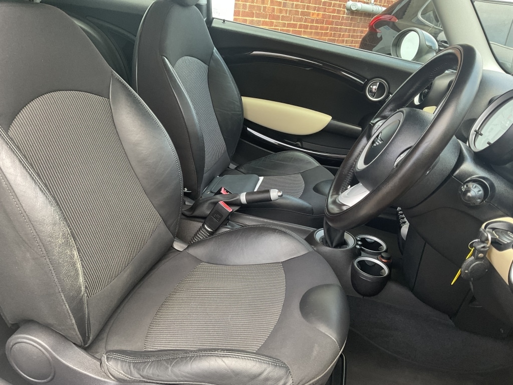 Used MINI Hatch 2009 for sale - 77438633: Photo 9