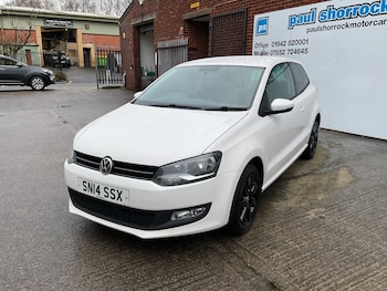 Used Volkswagen Polo 2014 for sale - 77906867: Photo
