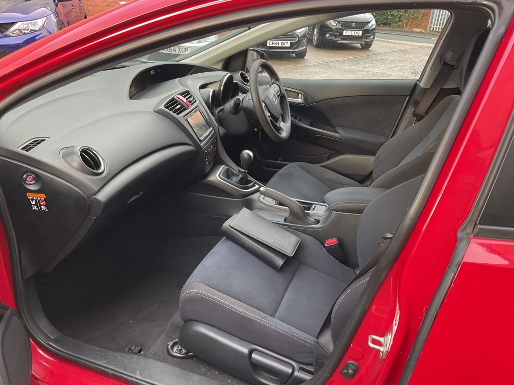 Used Honda Civic 2014 for sale - 77019525: Photo 9