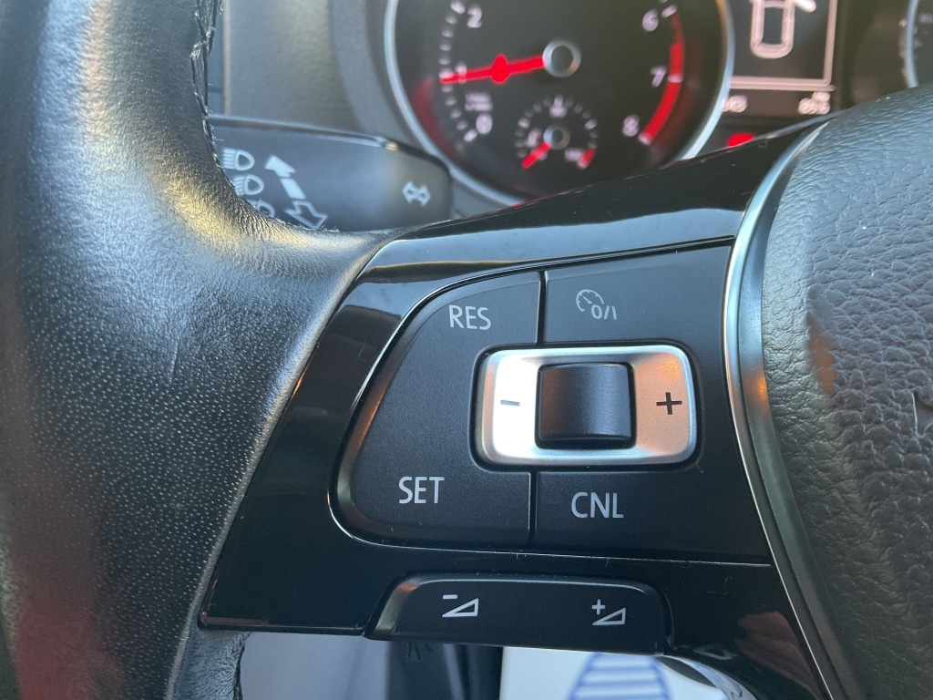 Used Volkswagen Polo 2016 for sale - 76779208: Photo 15