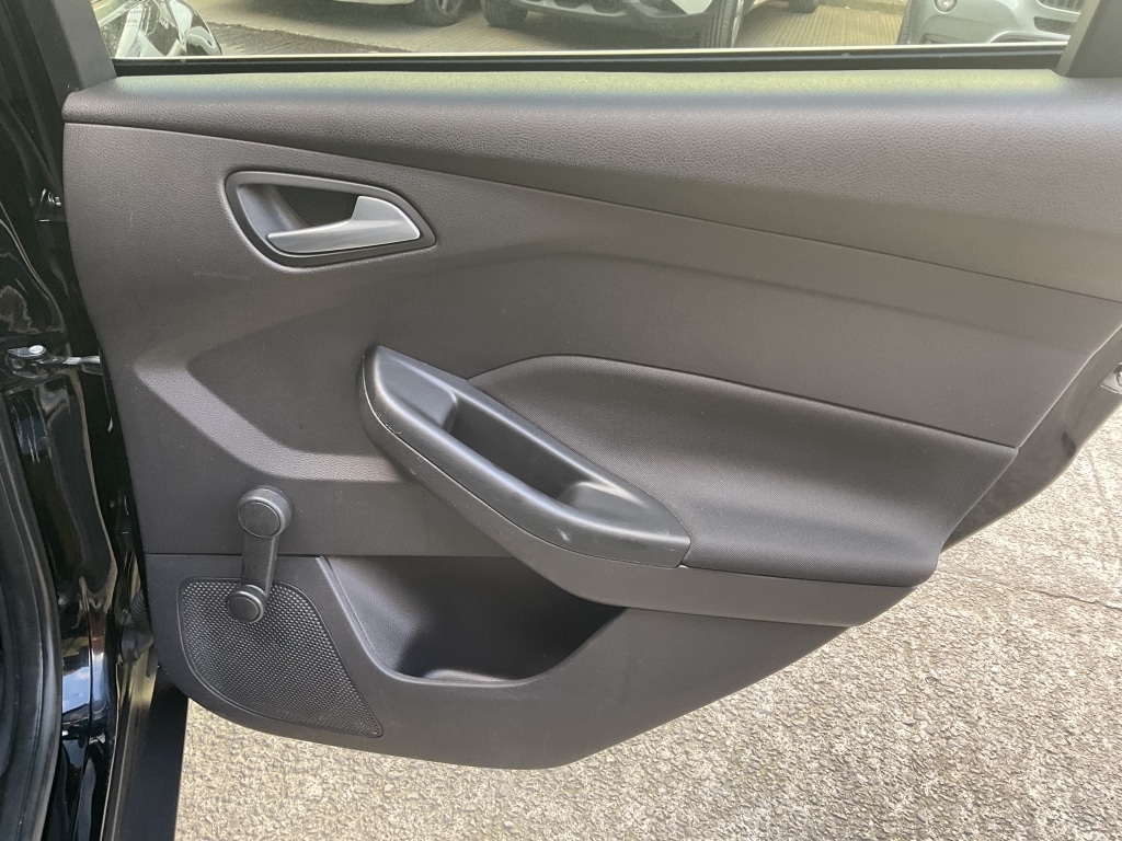 Used Ford Focus 2016 for sale - 77833200: Photo 16