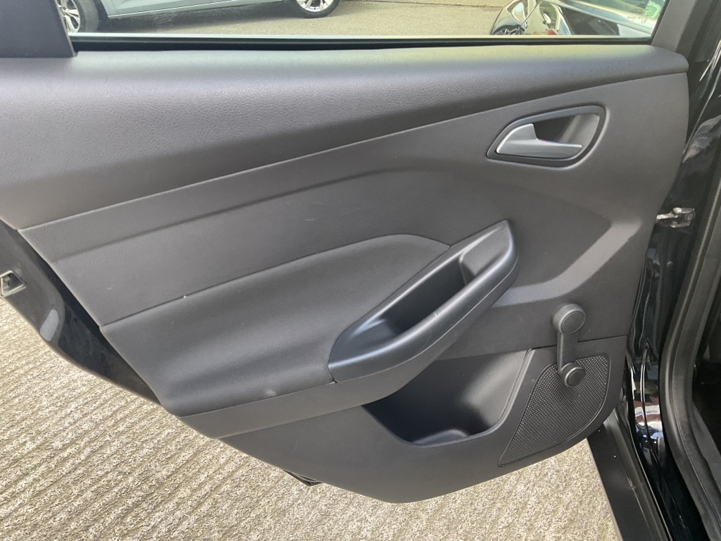 Used Ford Focus 2016 for sale - 77833200: Photo 19